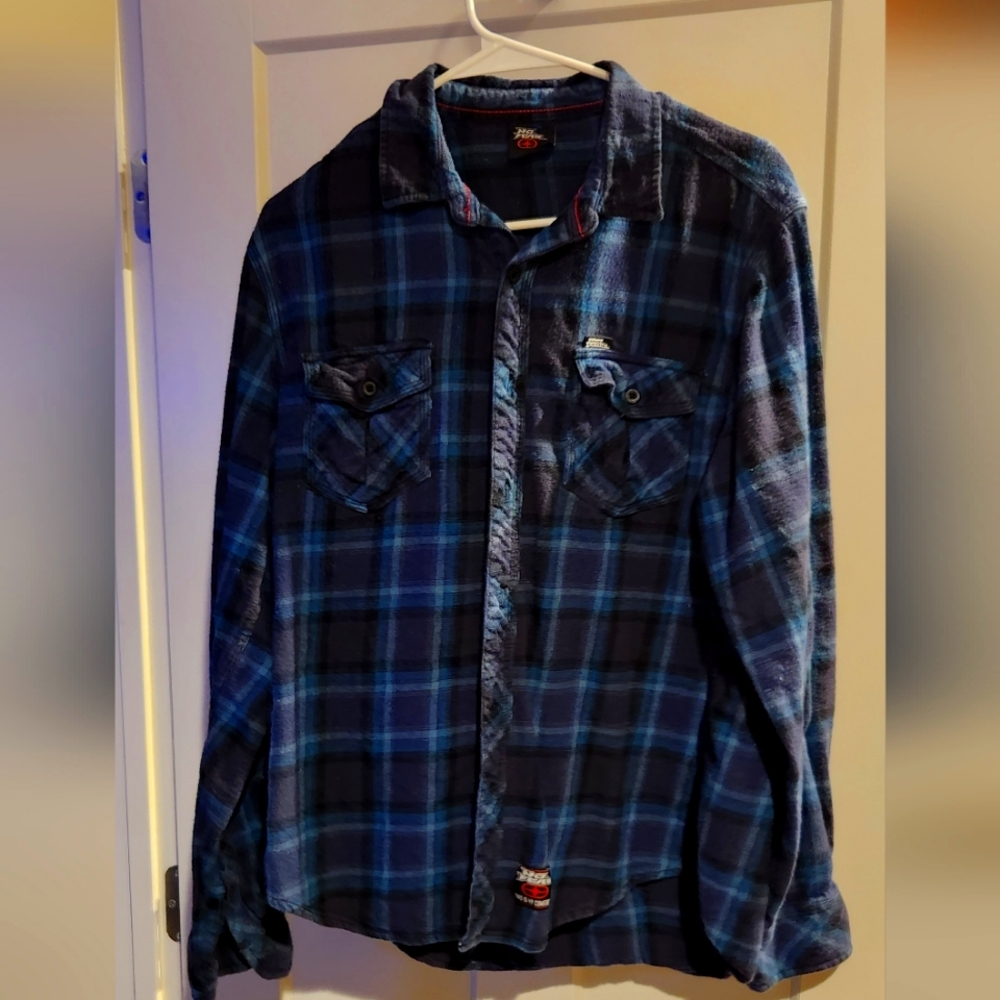 No fear button long sleeve flannel